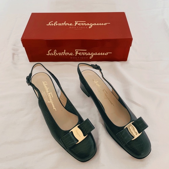 ferragamo slingback pumps